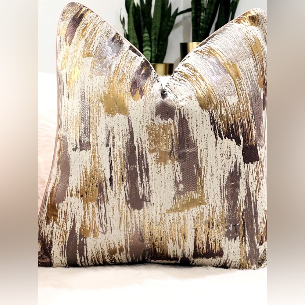 Pillow case covers